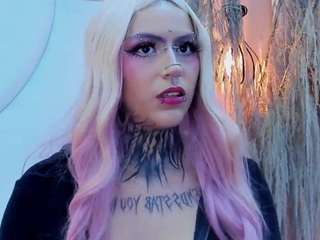 Malory Grey