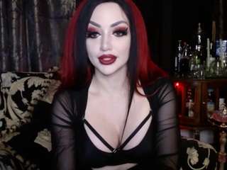 Dani Divine