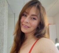 Ava_Raye