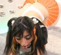 Felicia_smok3