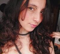 _Laary_Lily