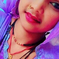 Sexy-Riyanshi