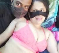 Younger_Couples