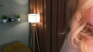 blondensinful