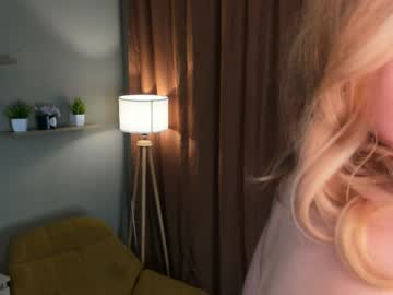 blondensinful