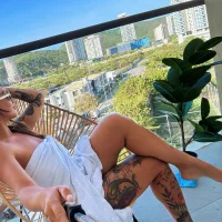 Nina_velvet01