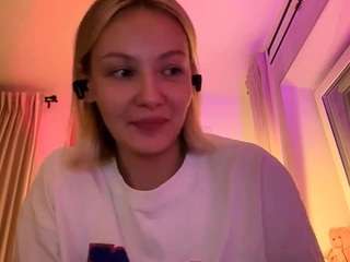 AntoninaZhou
