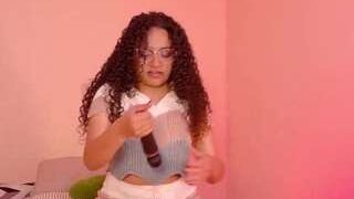 dahliabrowniee