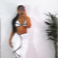 Mia_Zey