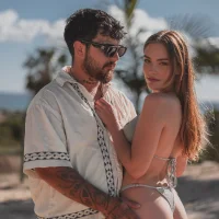 MrAndMrsSavage